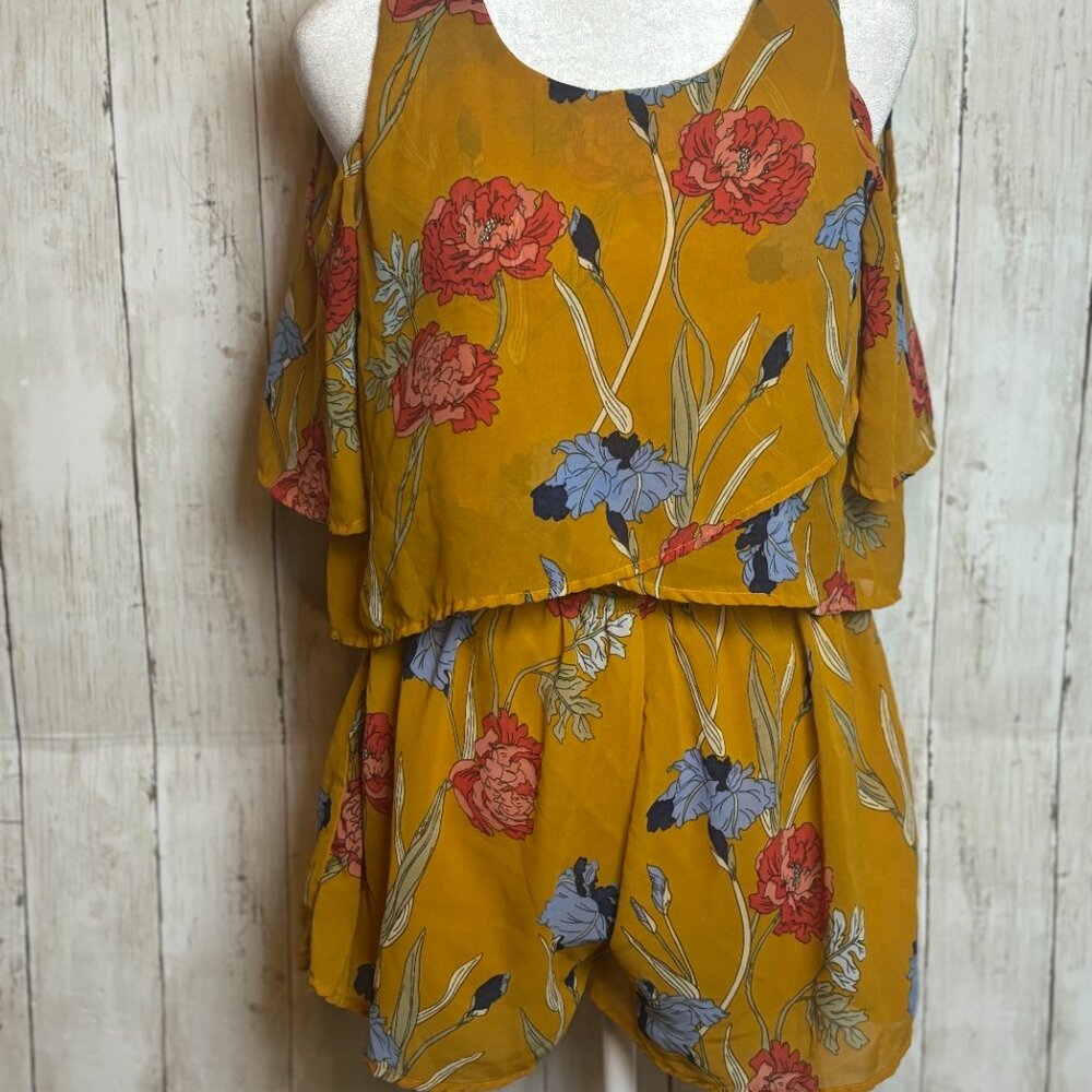Japna: Size Small: Cold Shoulder Floral Romper